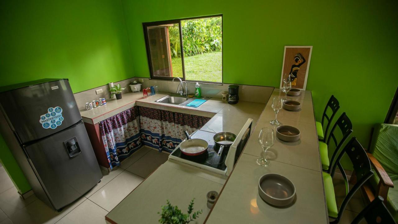 Green Leaf House La Fortuna ภายนอก รูปภาพ