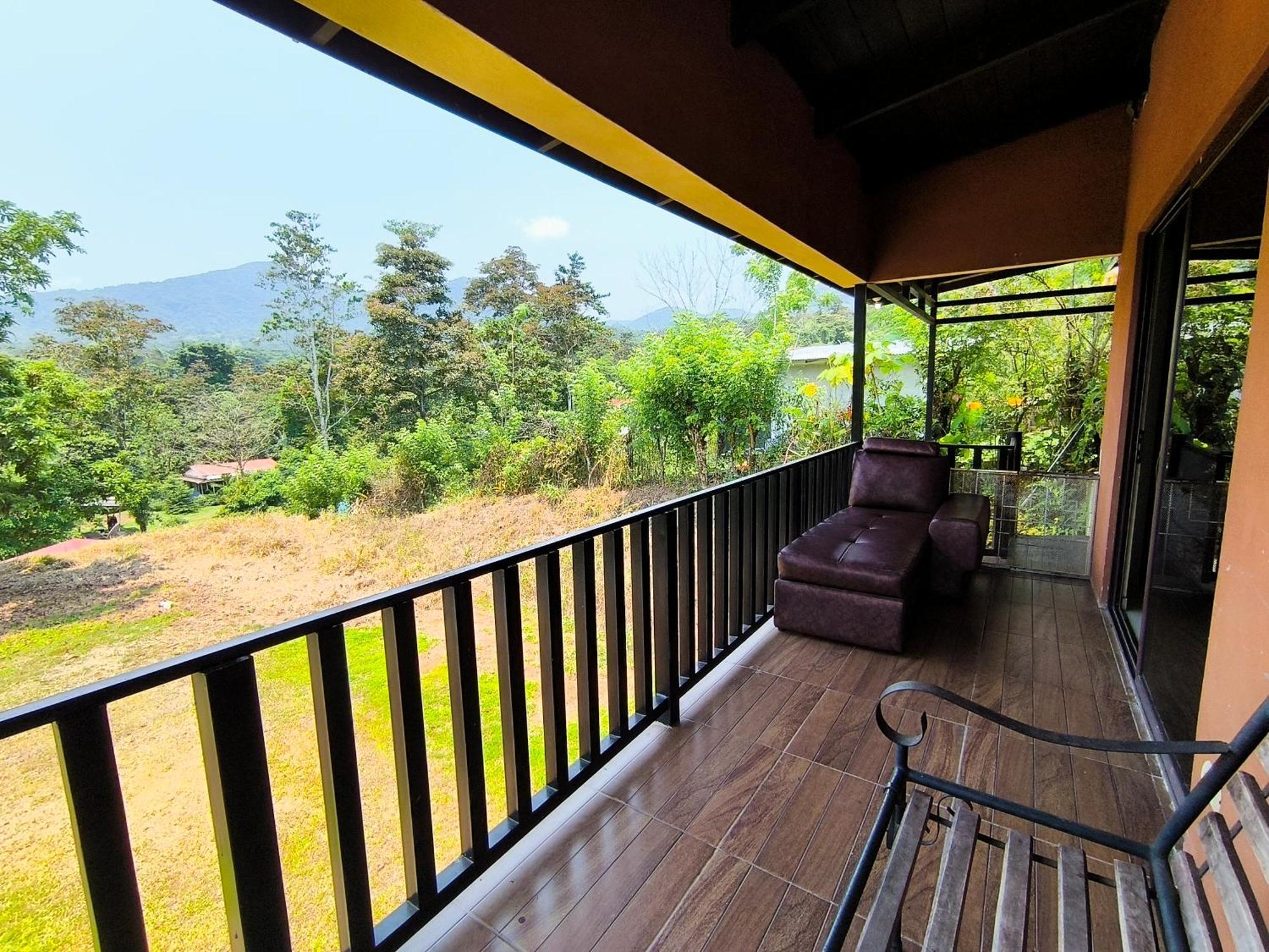 Green Leaf House La Fortuna ภายนอก รูปภาพ
